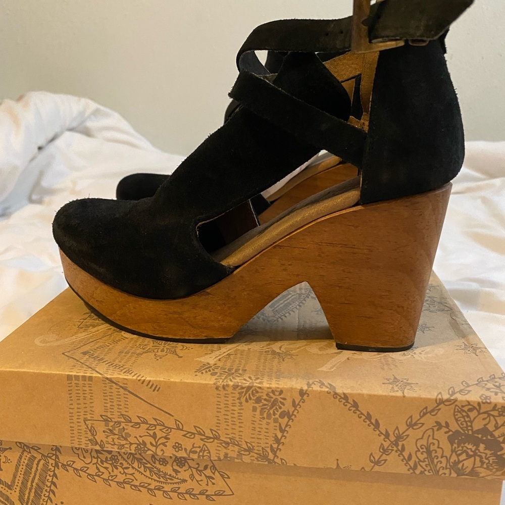 Free People Black and Brown Platform Buena Vista Clogs